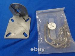 AC Marine UHF Antenna with Mount