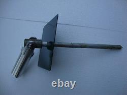 Antenna Swivel Stake For Use With Military 48 Mast Pole