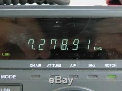 Kenwood TS-850S Ham Radio Transceiver with Antenna Tuner + Mic SN 30500280