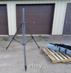 Used Military Carbon Fiber Antenna Mast Tripod With Used Carry Bag