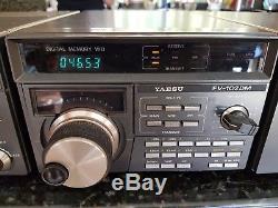 Yaesu FT102 HF Ham Radio, Antenna Tuner FC102, VFO FV102DM, Speaker SP102, Mic