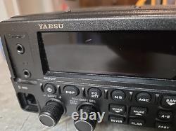 Yaesu FT-450D Ham Radio HF 50MHz Transceiver / w Operation Manual